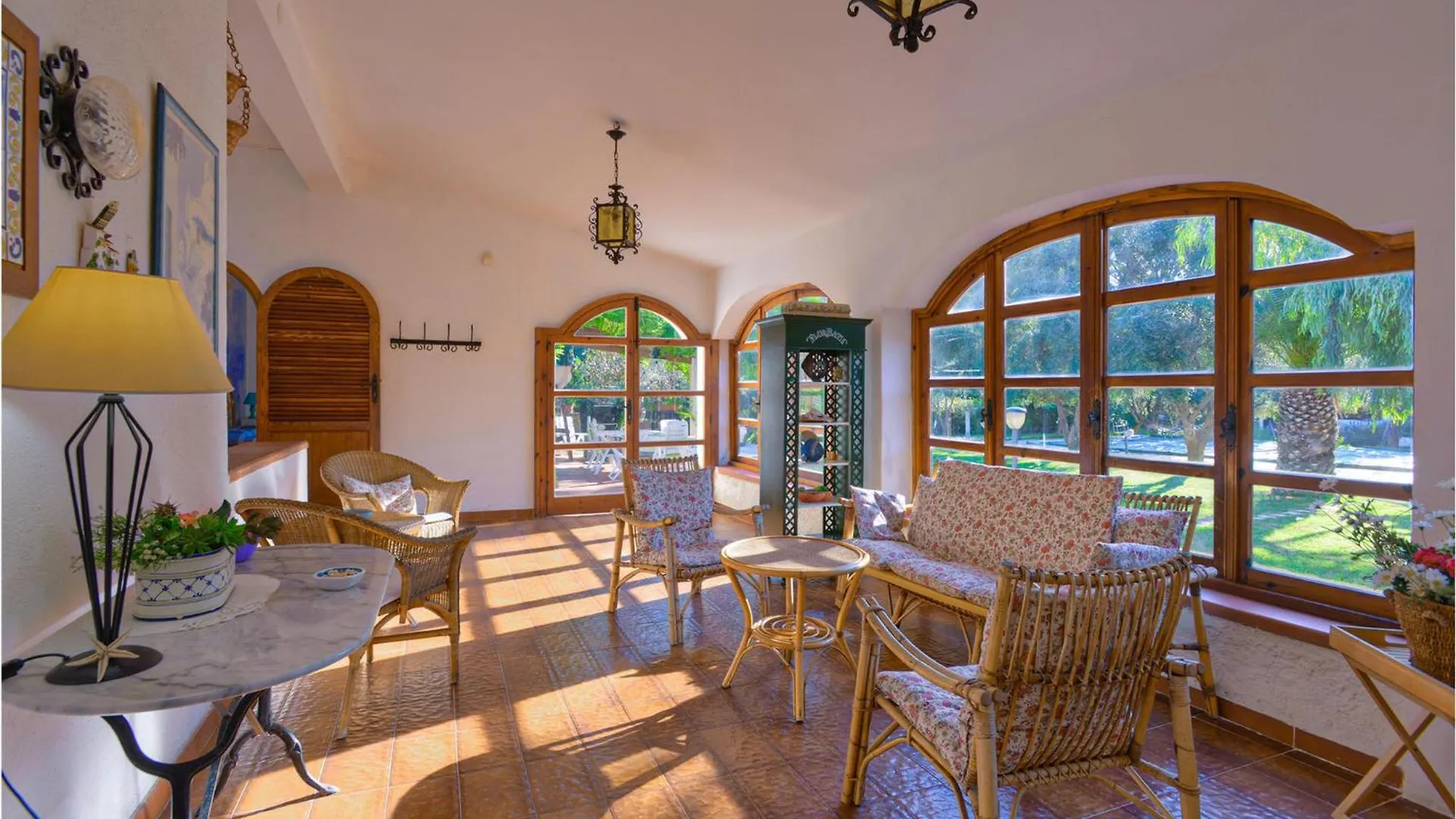Cozy Home In Punta Milocca With Kitchen Terrauzza 0*,