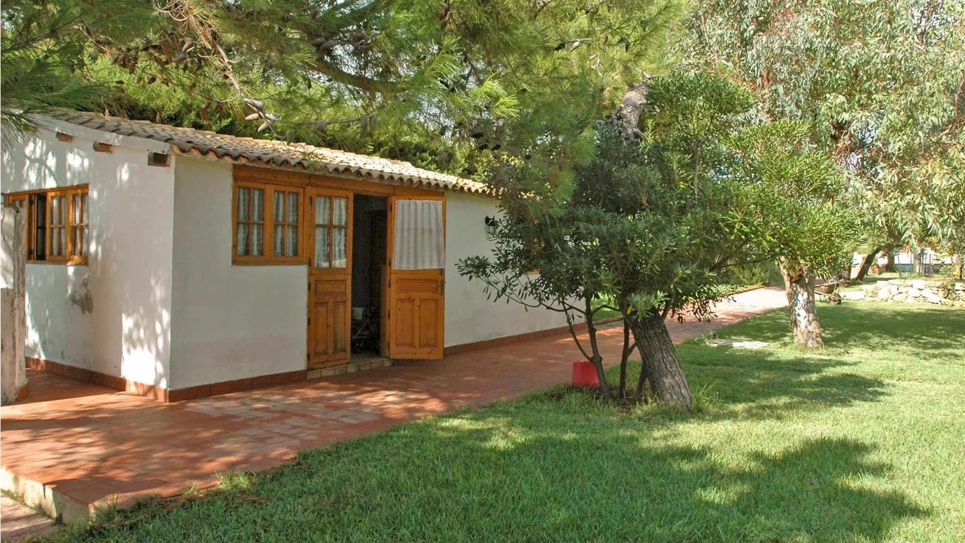 Cozy Home In Punta Milocca With Kitchen Terrauzza Holiday home